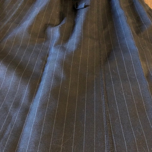 Size 6 J crew pinstripe skirt - Picture 2 of 4